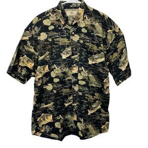 Bit & Bridle Outfitters Fish Bass Button Up Shirt Men M